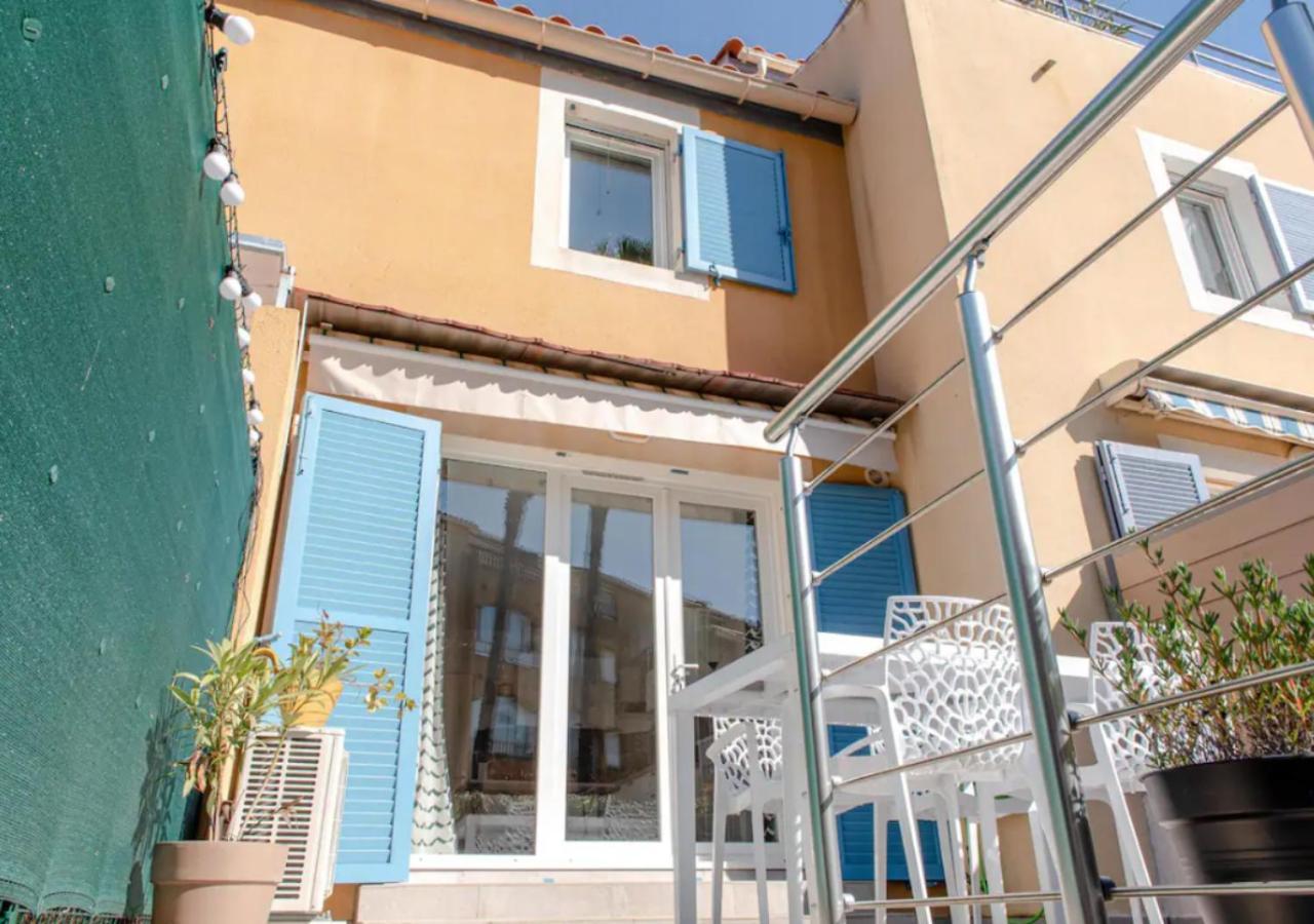 Mazet - A 300M De La Plage / Terrasse / Wifi / La Conciergerie Varoise La Londe-les-Maures Exterior photo