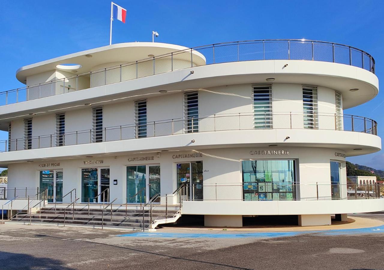 Mazet - A 300M De La Plage / Terrasse / Wifi / La Conciergerie Varoise La Londe-les-Maures Exterior photo