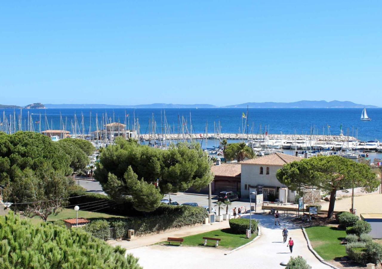 Mazet - A 300M De La Plage / Terrasse / Wifi / La Conciergerie Varoise La Londe-les-Maures Exterior photo