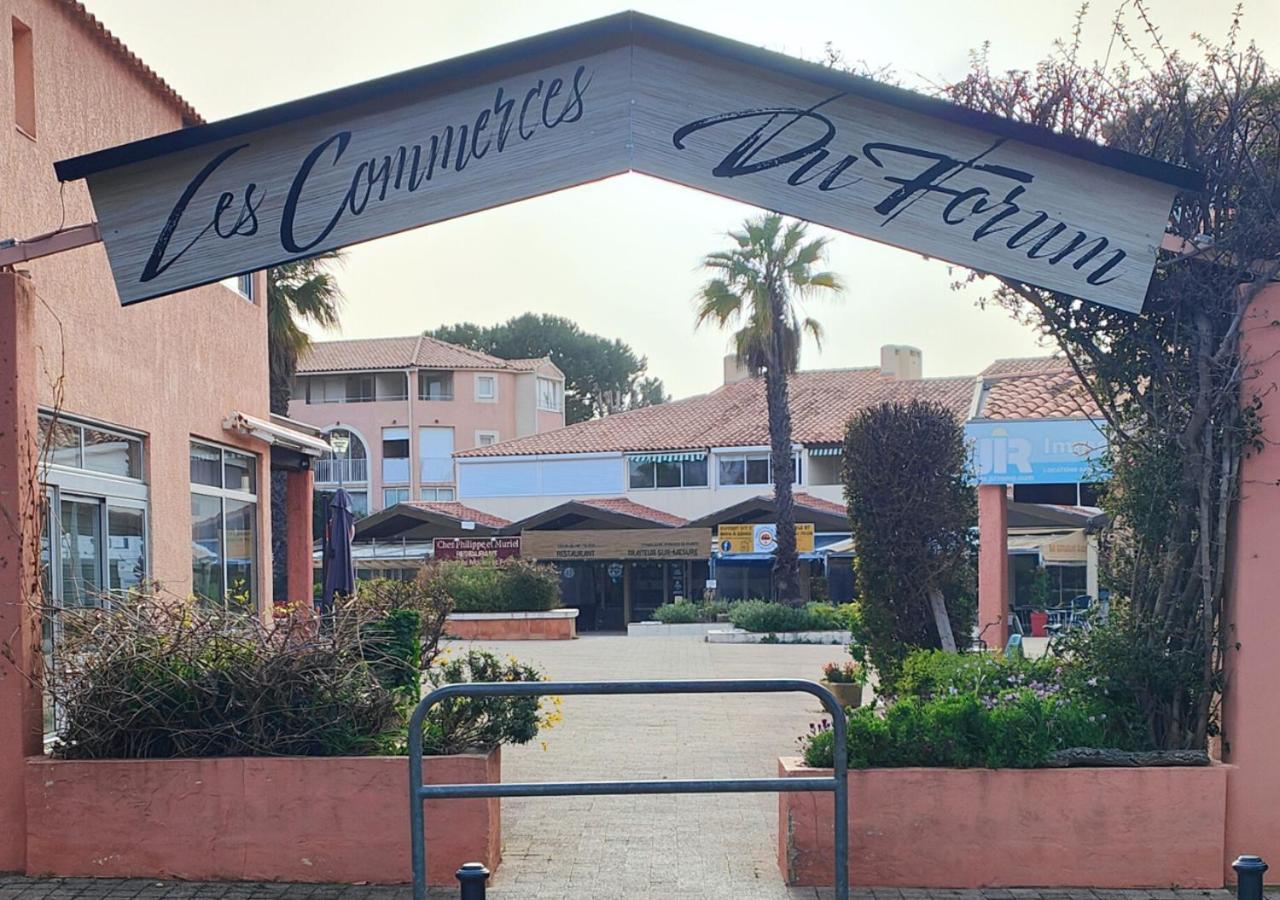 Mazet - A 300M De La Plage / Terrasse / Wifi / La Conciergerie Varoise La Londe-les-Maures Exterior photo